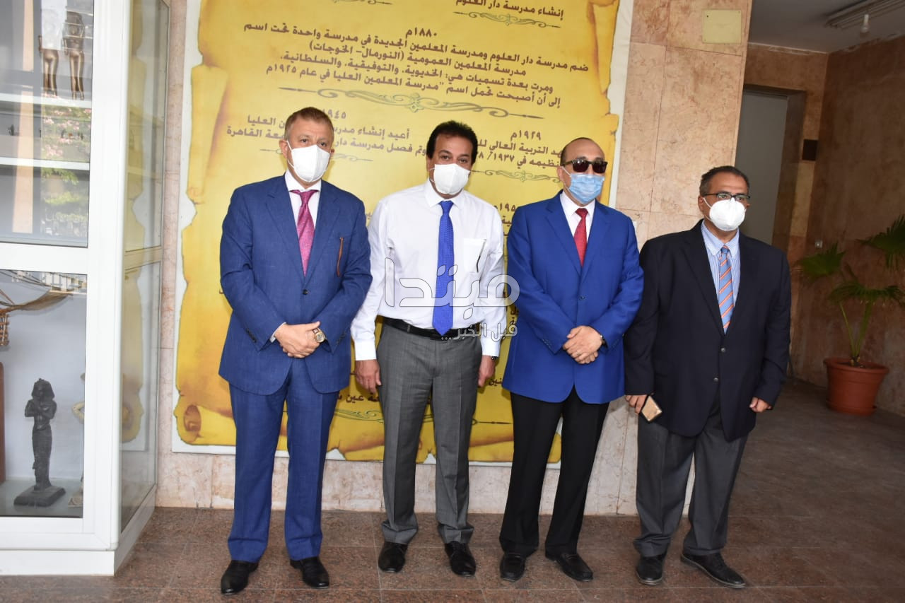 خالد عبد الغفار وزير التعليم العالى