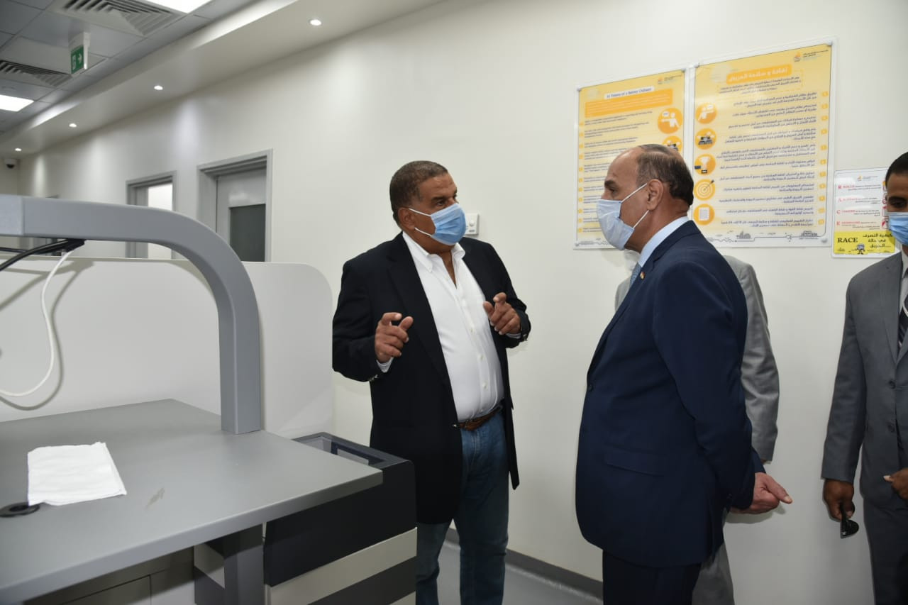 الهيئة العربية للتصنيع تدعم مستشفى 57357