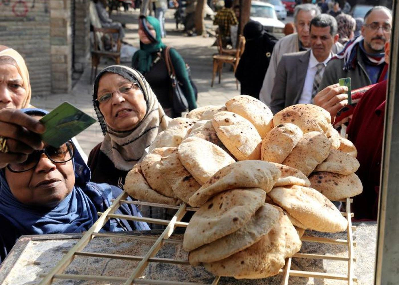 وزير التموين يؤكد: لا مساس بأسعار رغيف الخبز المدعم في مصر