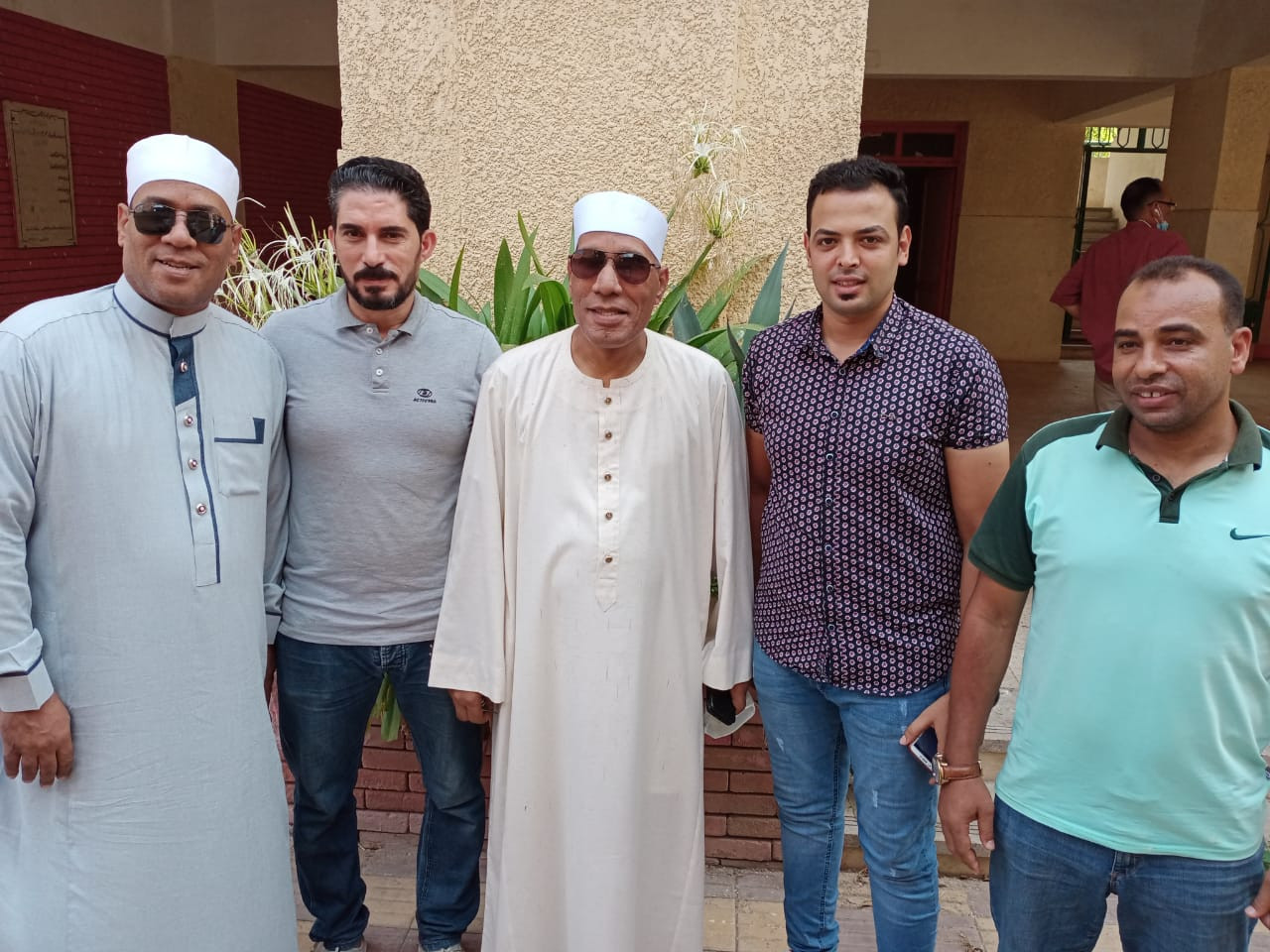 الدكتور عبدالفتاح الطاروطى