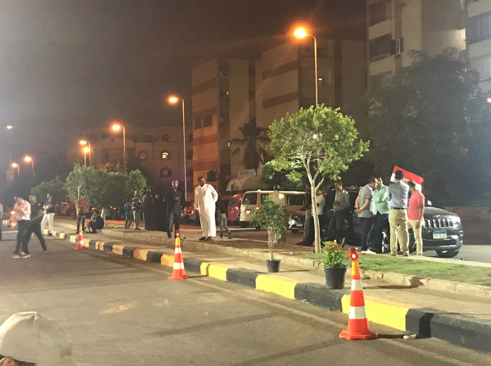 توافد المواطنين على اللجان الانتخابية خلال الساعات الأخيرة