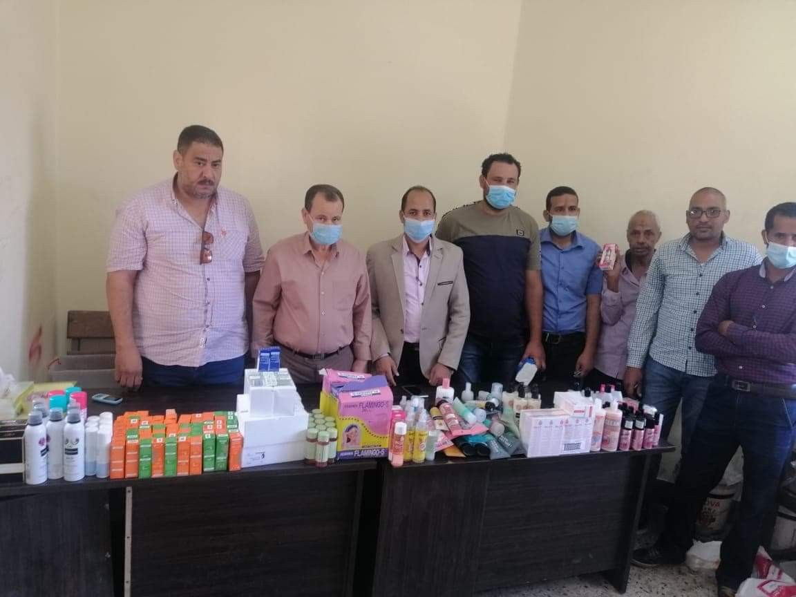 تهريب هواتف محمولة وأدوية بشرية