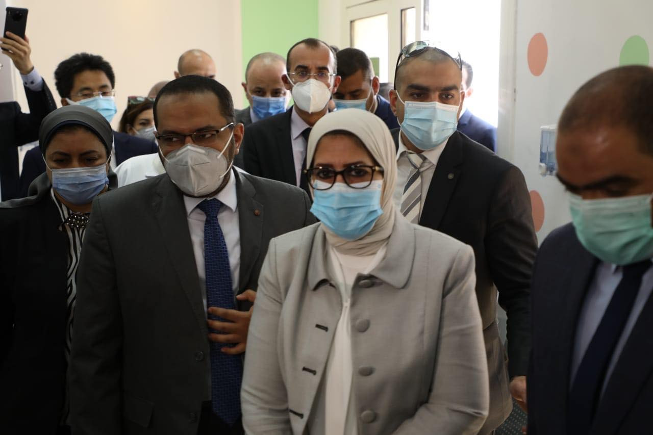 وزيرة الصحة