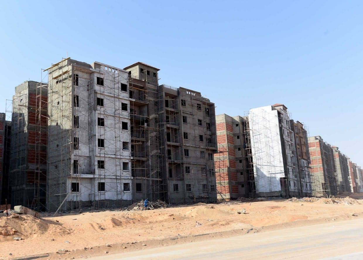 مدبولى يتفقد حدائق العاصمة