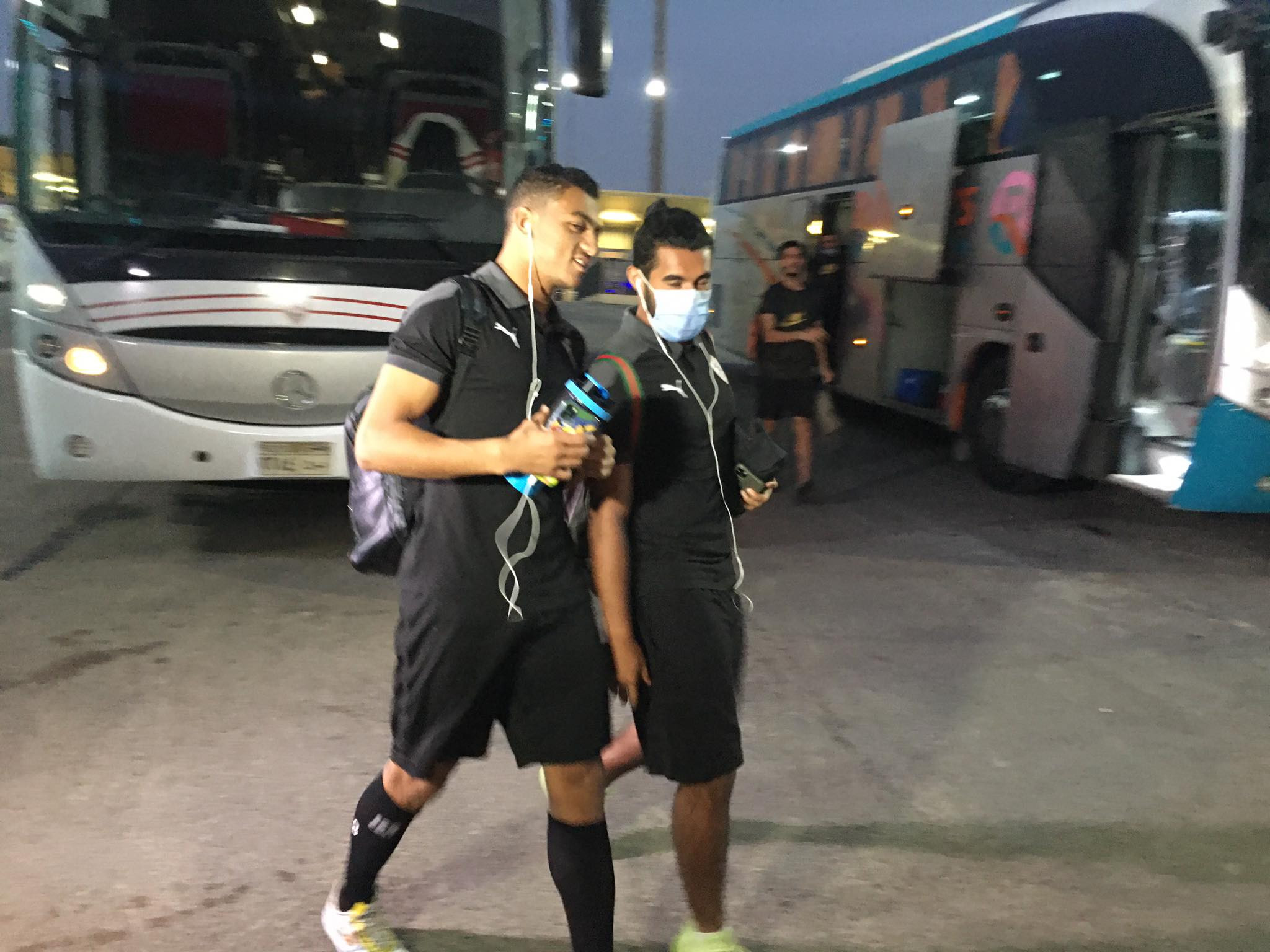 وصول لاعبى الزمالك