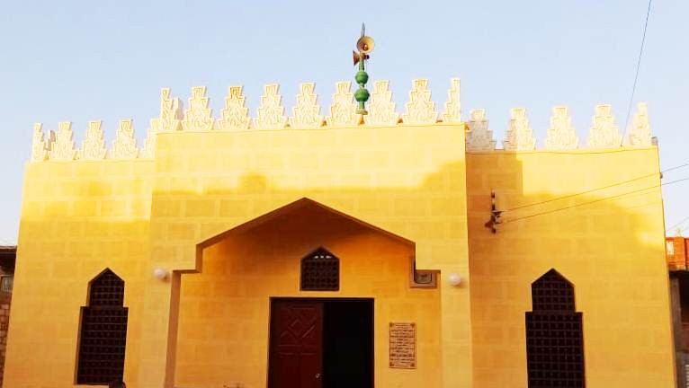 وزير الأوقاف يفتتح 29 مسجدا