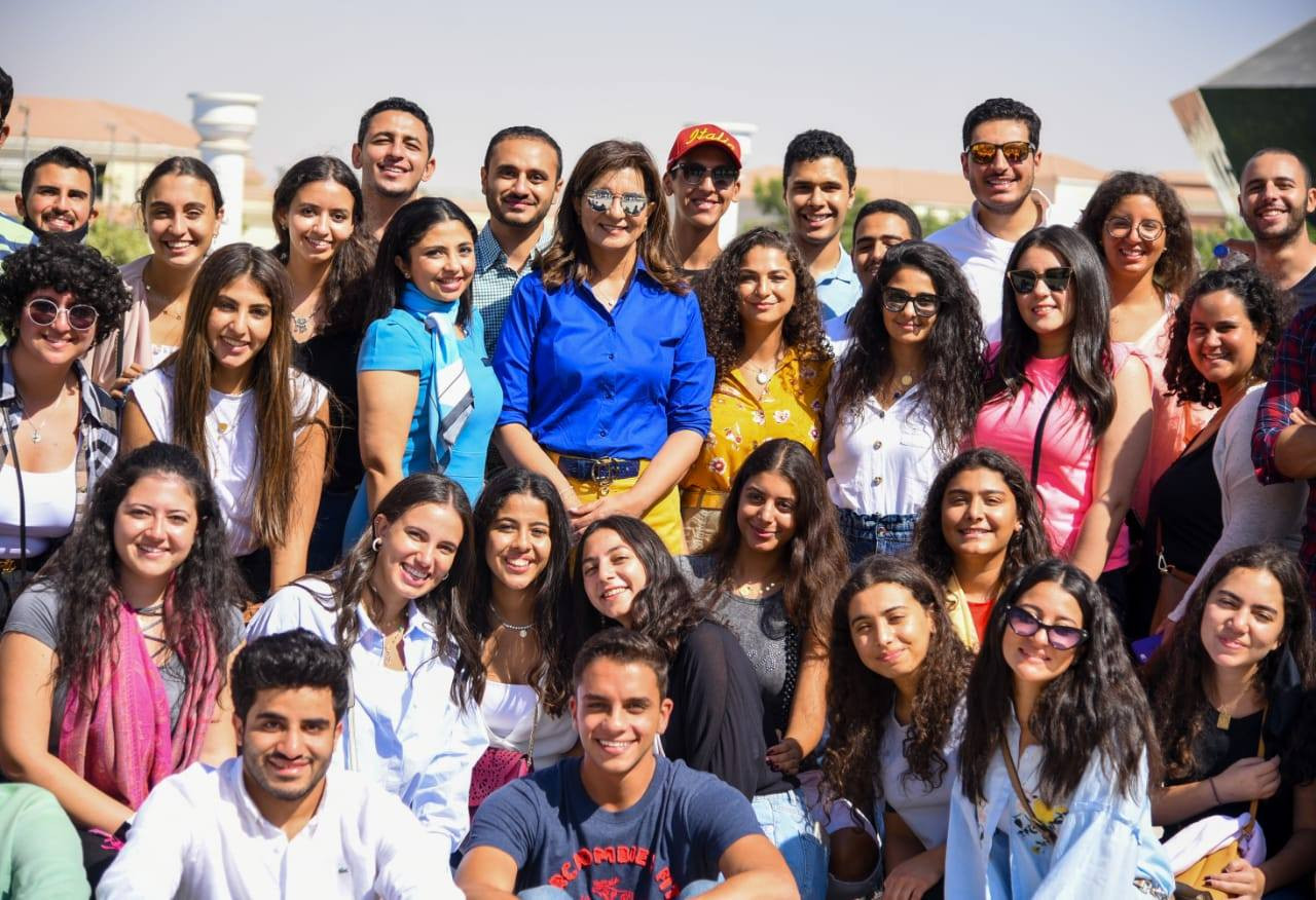 وزارة الهجرة تنظم زيارة لوفد الشباب الدارسين بالخارج إلى العاصمة الإدا