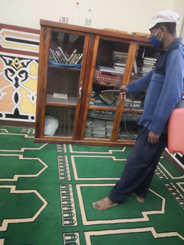 الأوقاف تواصل تطهير وعقيم المساجد