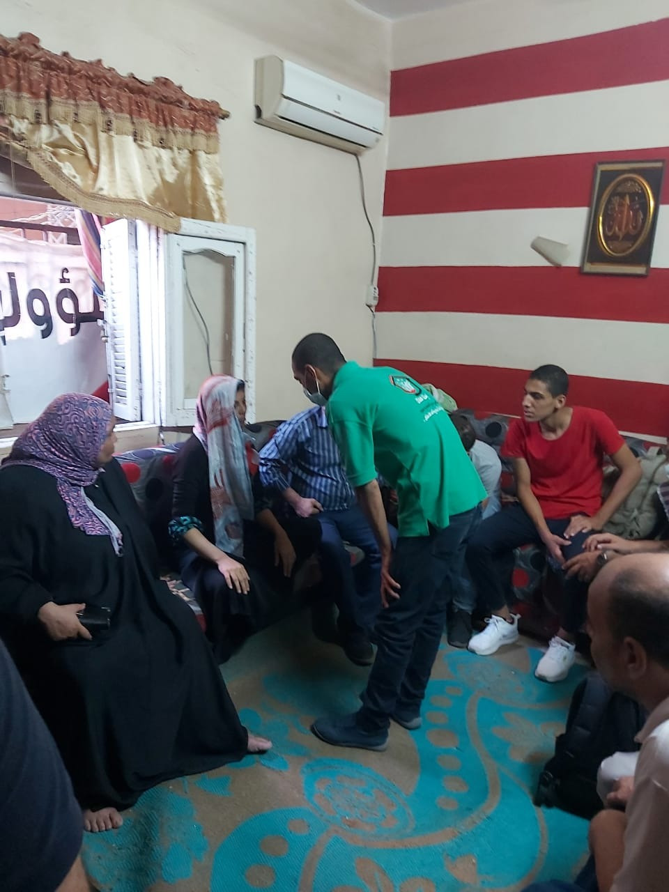 فريق أطفال بلا مأوى