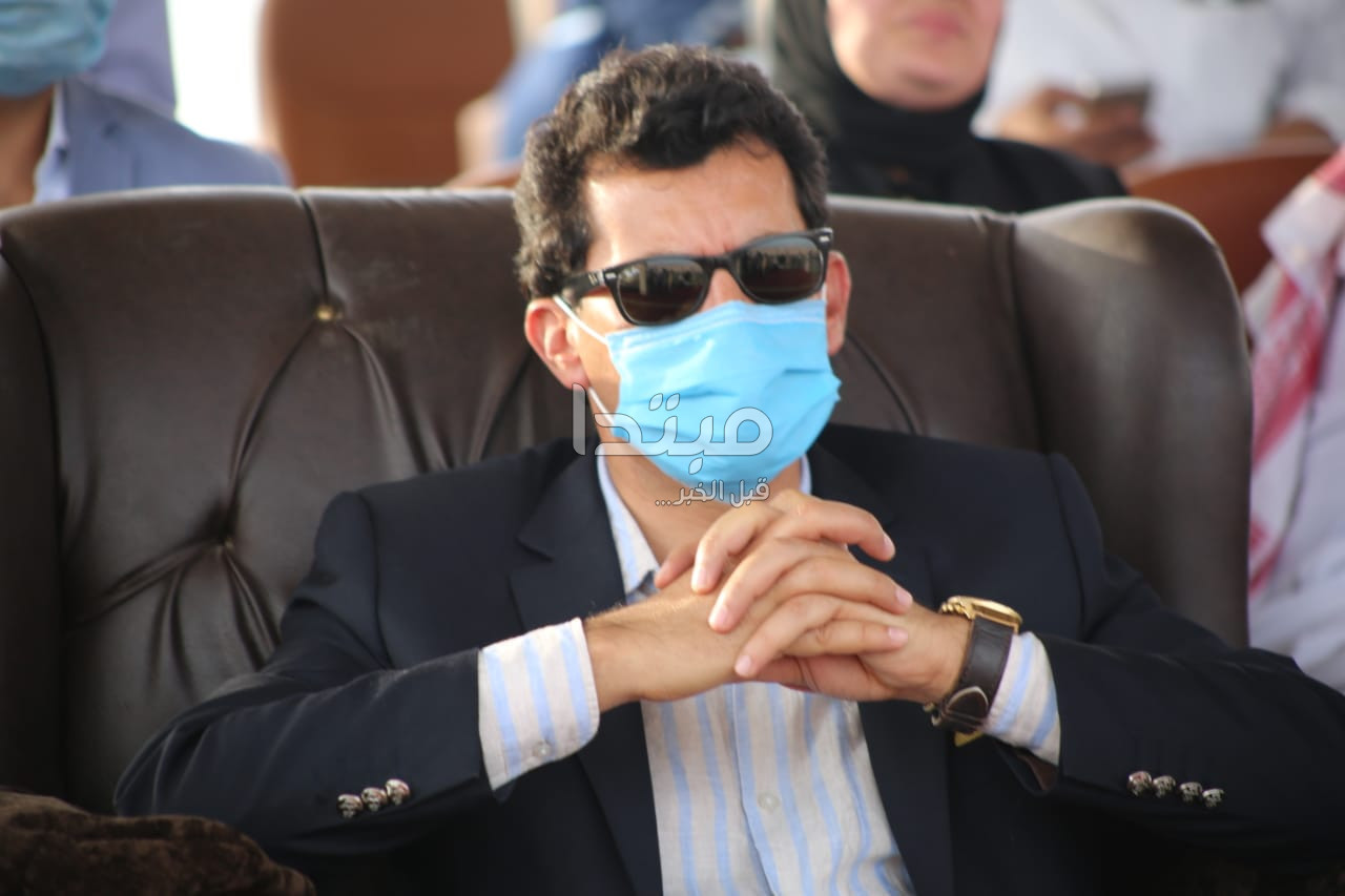أشرف صبحى