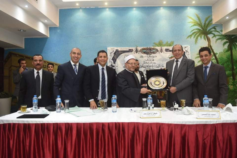 نادى القضاة يكرم المتميزين من حفظة القرآن الكريم