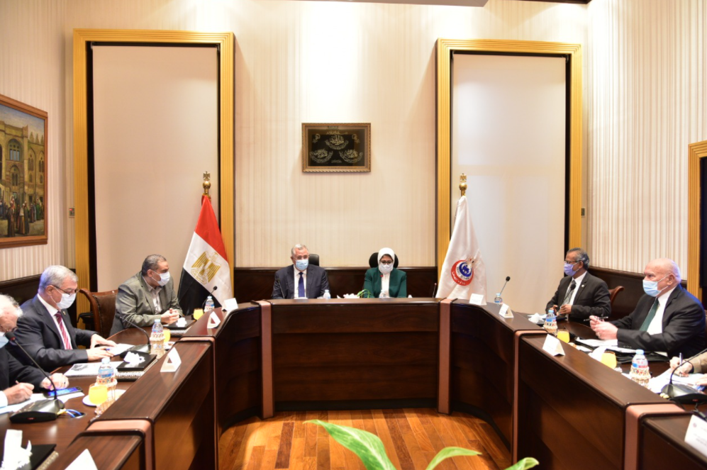 وزيرة الصحة
