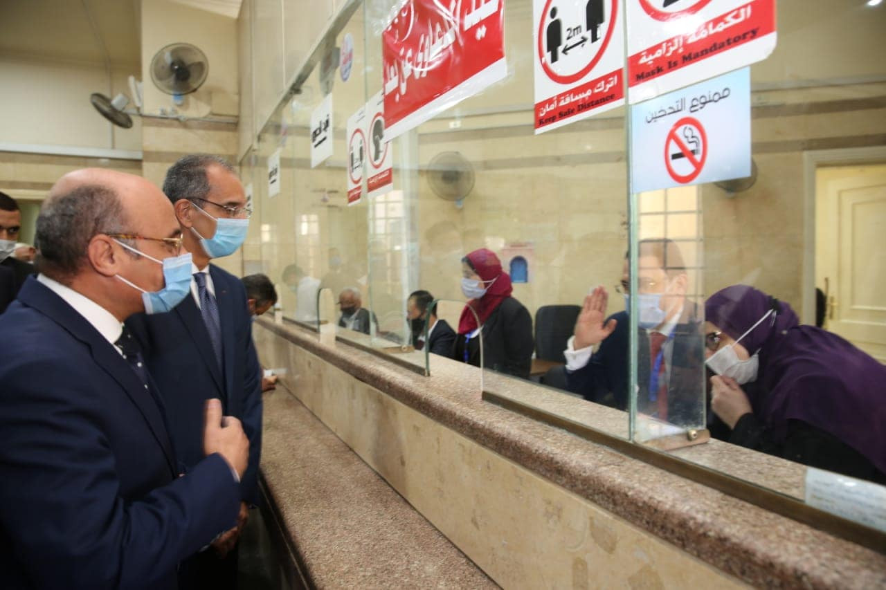 وزيرا العدل والاتصالات يتابعان نظام تجديد الحبس الإلكترونى