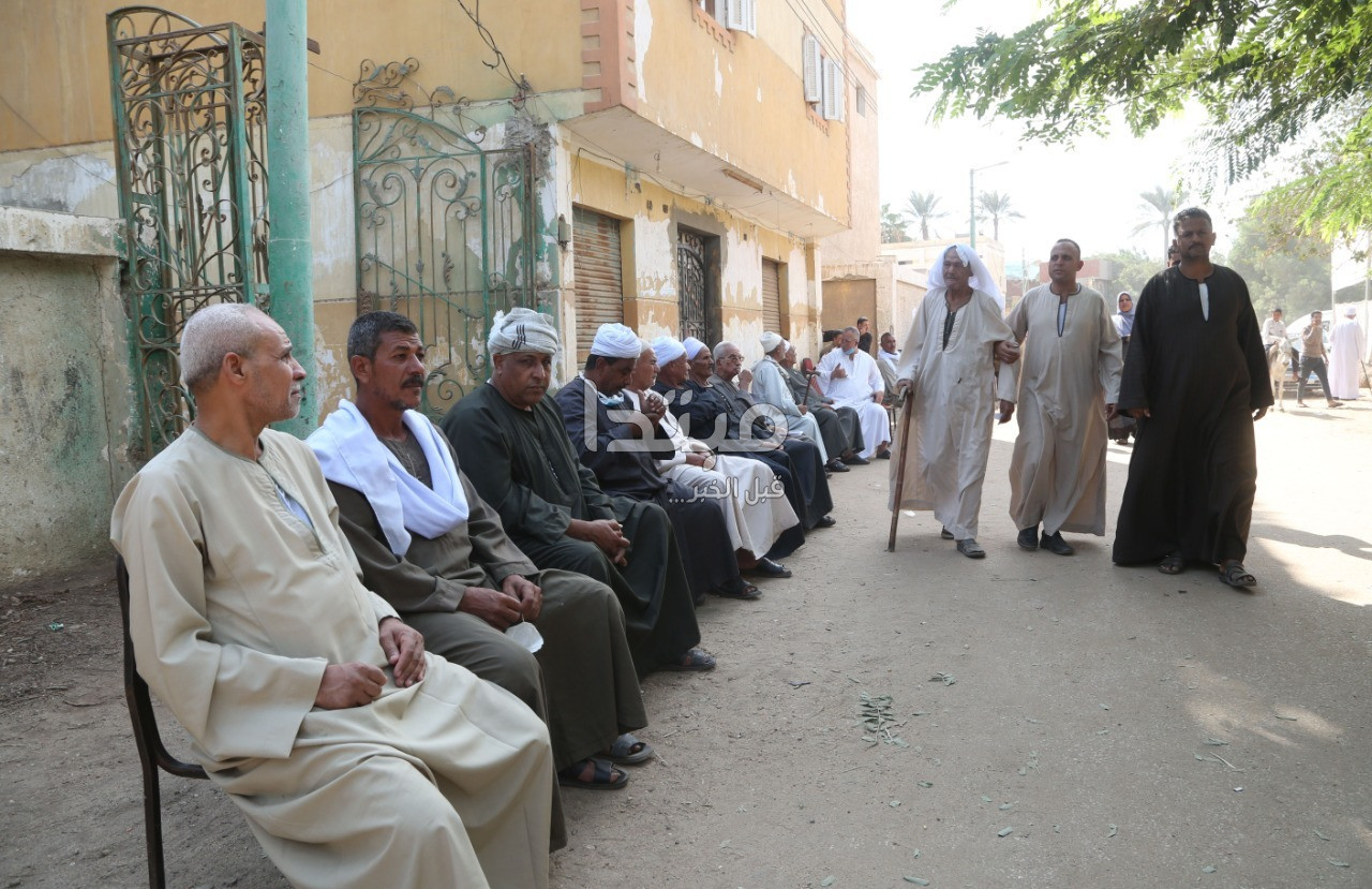 توافد كبير على لجان انتخابات النواب فى العياط