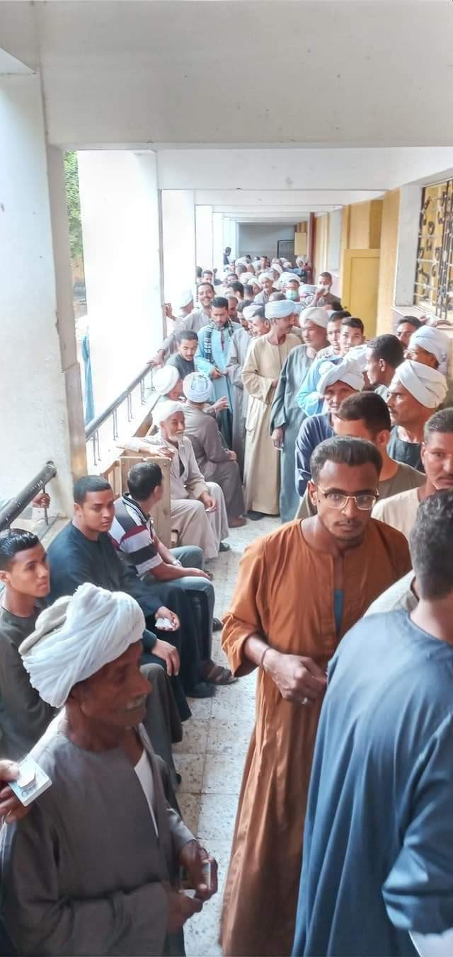 إقبال كثيف على لجان اقتراع انتخابات مجلس النواب فى الدير بإسنا