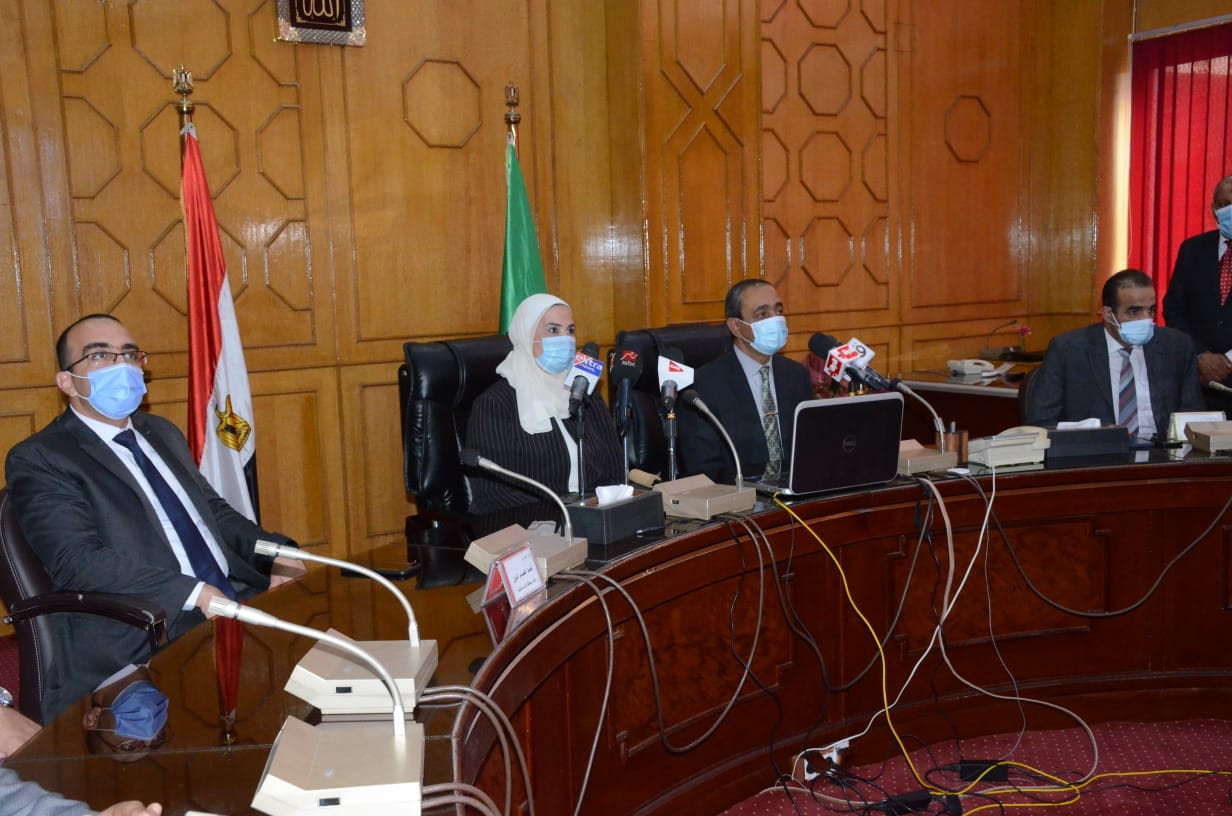 القباج وبشارة يضعان حجر الأساس لمستشفى الحكيم الخيرى