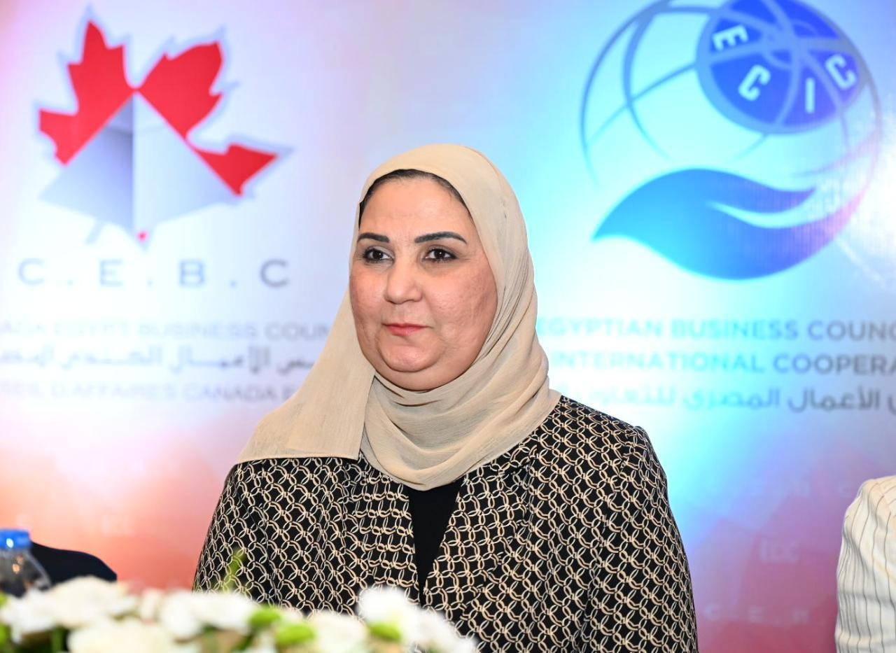 نيفين القباج وزيرة التضامن الاجتماعى
