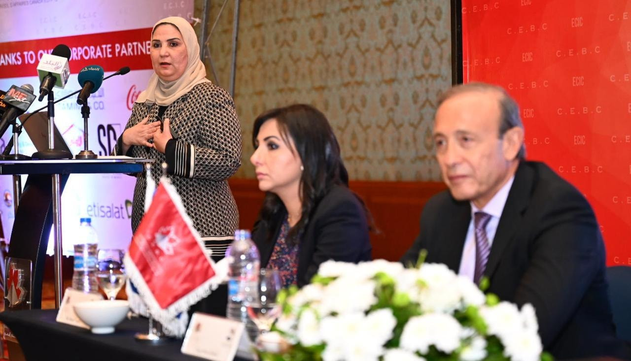 نيفين القباج وزيرة التضامن الاجتماعى