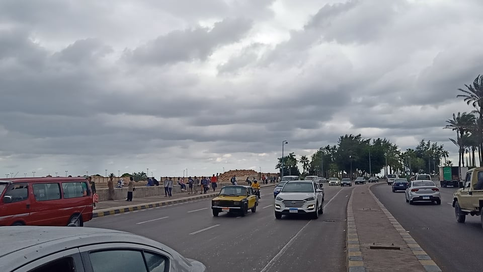 غيوم وأمطار خفيفة على الإسكندرية