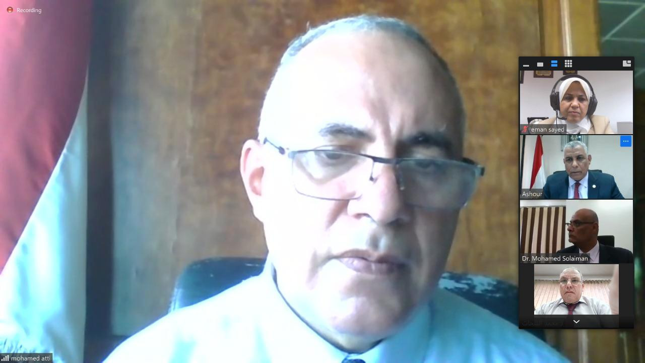 وزير الزراع