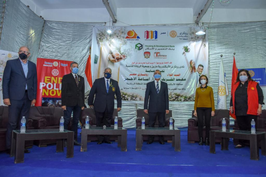 تسليم أجهزة لـ 110 عروس بالإسكندرية
