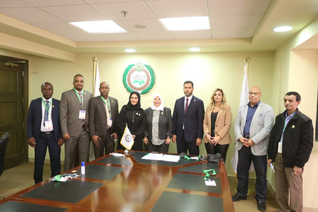 وفد البرلمان العربى