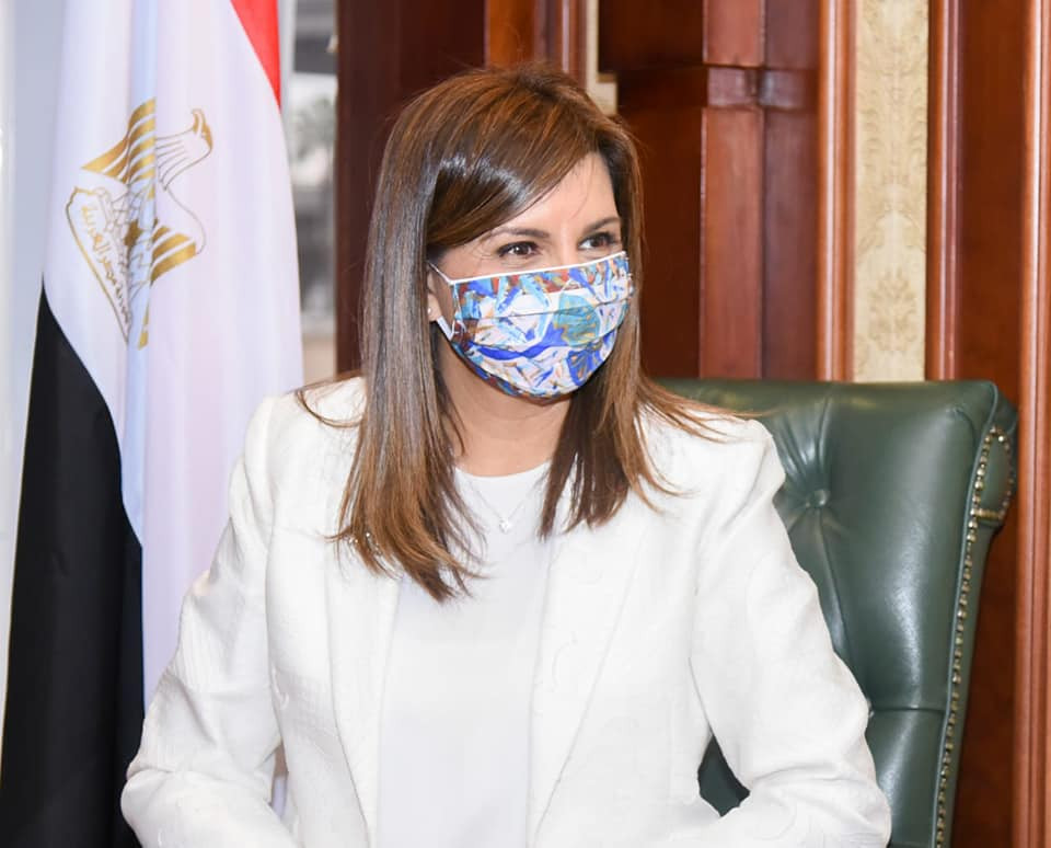 وزيرا الهجرة والإنتاج الحربى