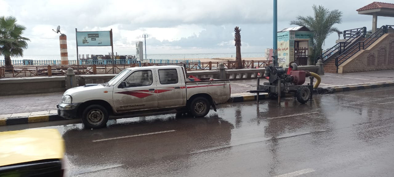 أمطار غزيرة على الإسكندرية