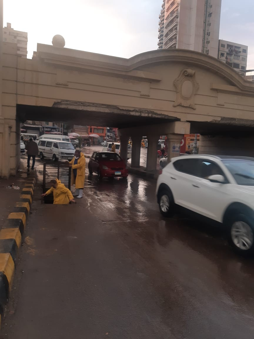 أمطار غزيرة على الإسكندرية