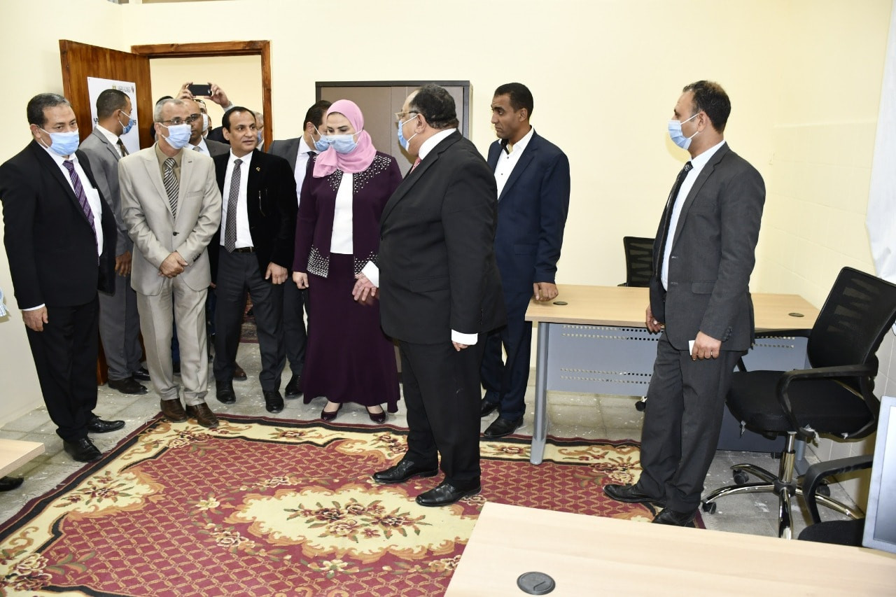 وزيرة التضامن ورئيس جامعة حلوان