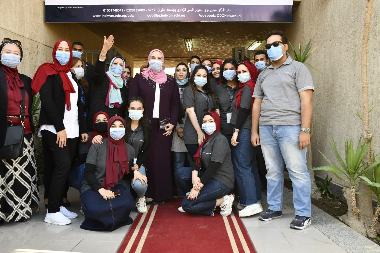 وزيرة التضامن ورئيس جامعة حلوان