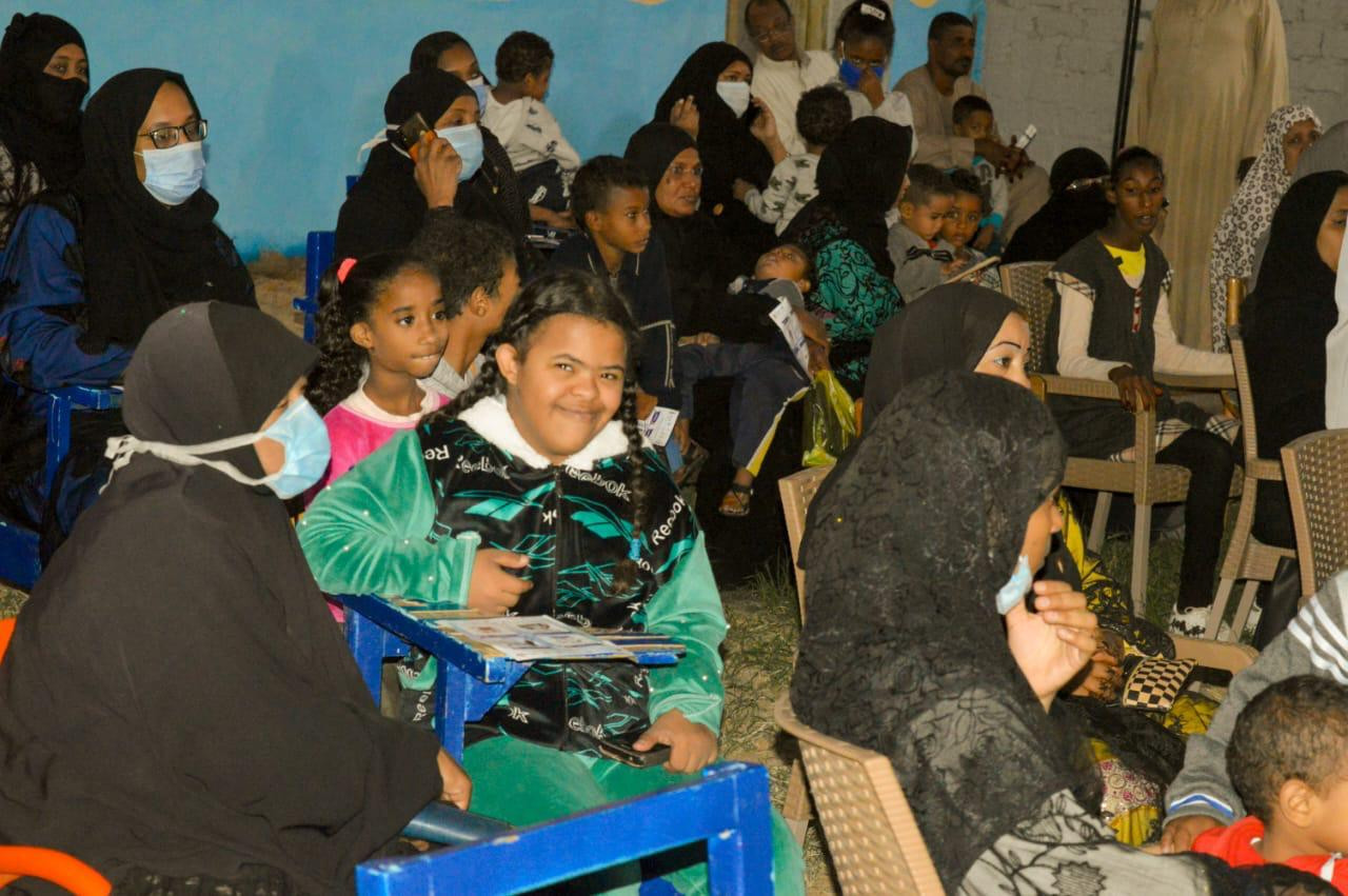 الاحتفال باليوم العالمى للطفل المبتسر