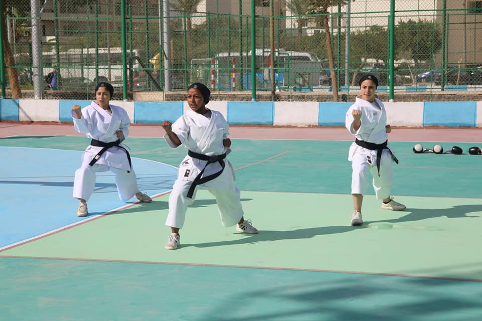 وزير الشباب والرياضة