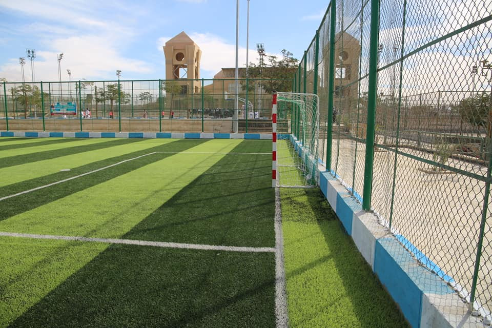 وزير الشباب والرياضة