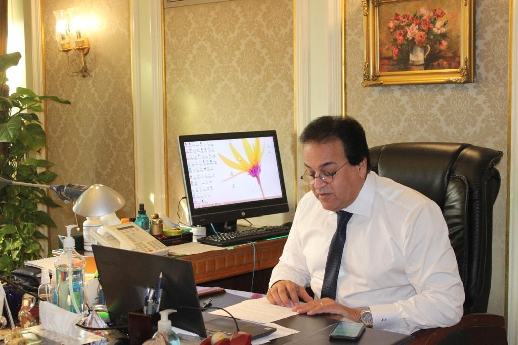 خالد عبدالغفار وزير التعليم العالى