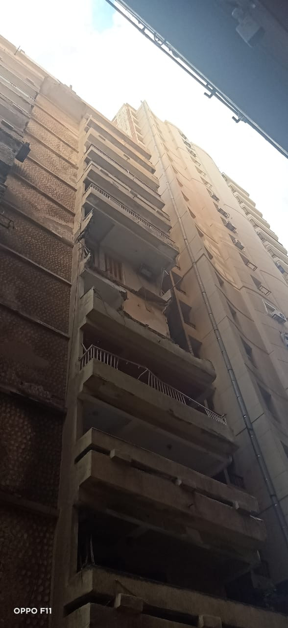 انهيار أجزاء من عقار