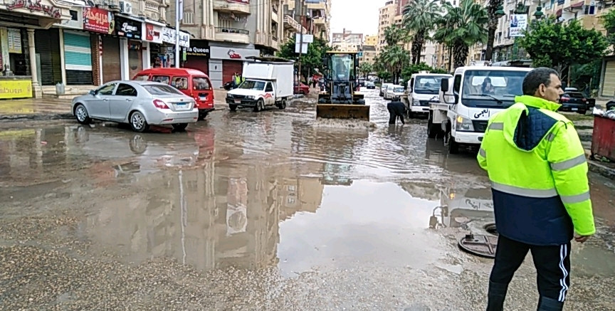 أمطار غزيرة على الإسكندرية
