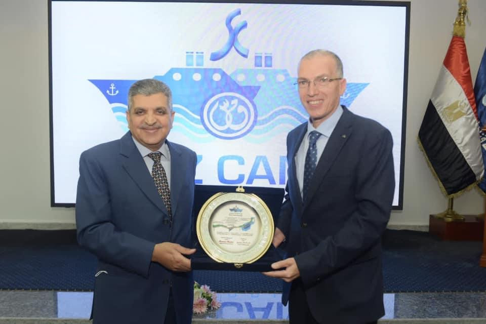 زيارة للملحقين الجدد إلى هيئة قناة السويس