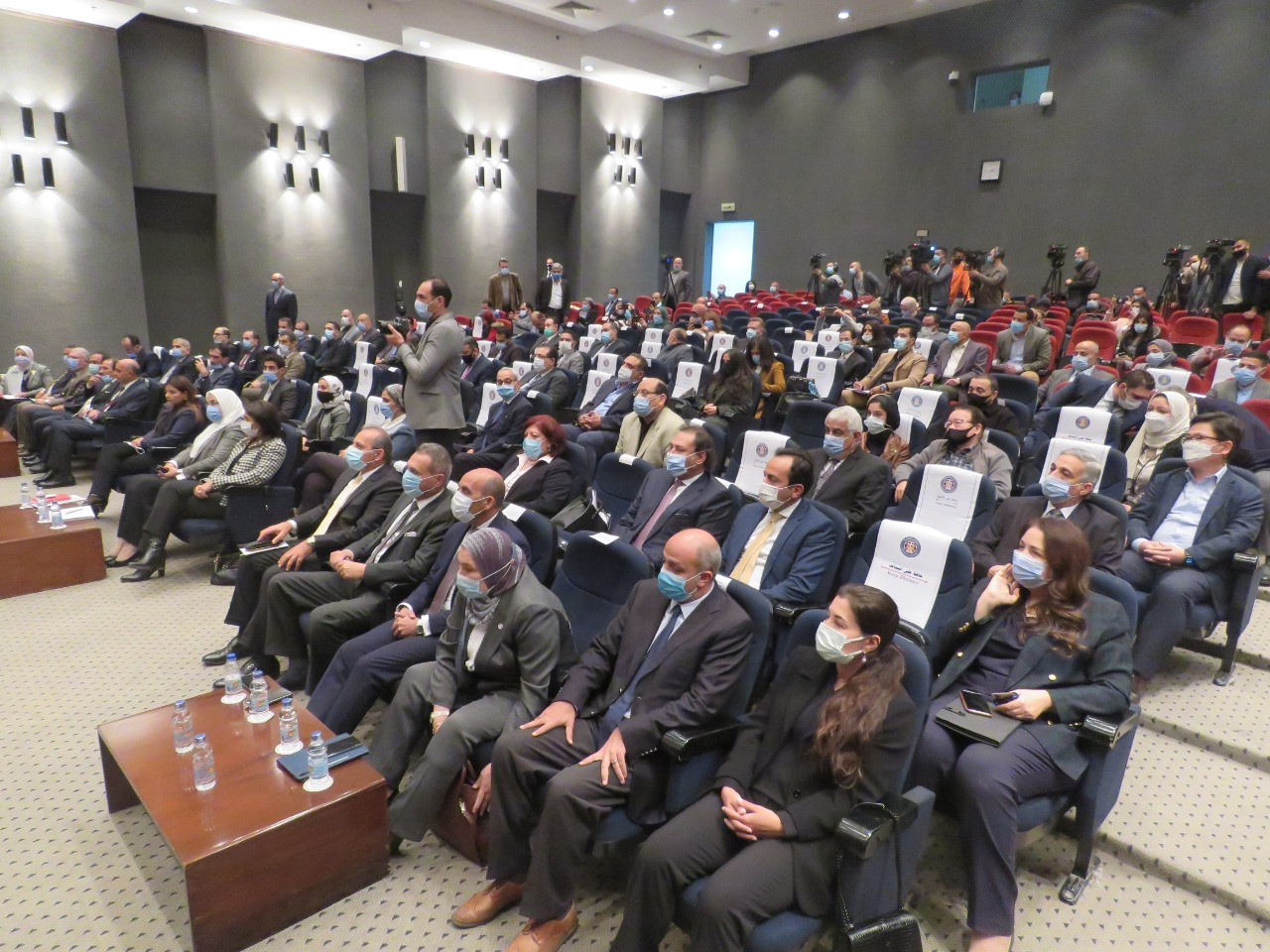 وزير المالية