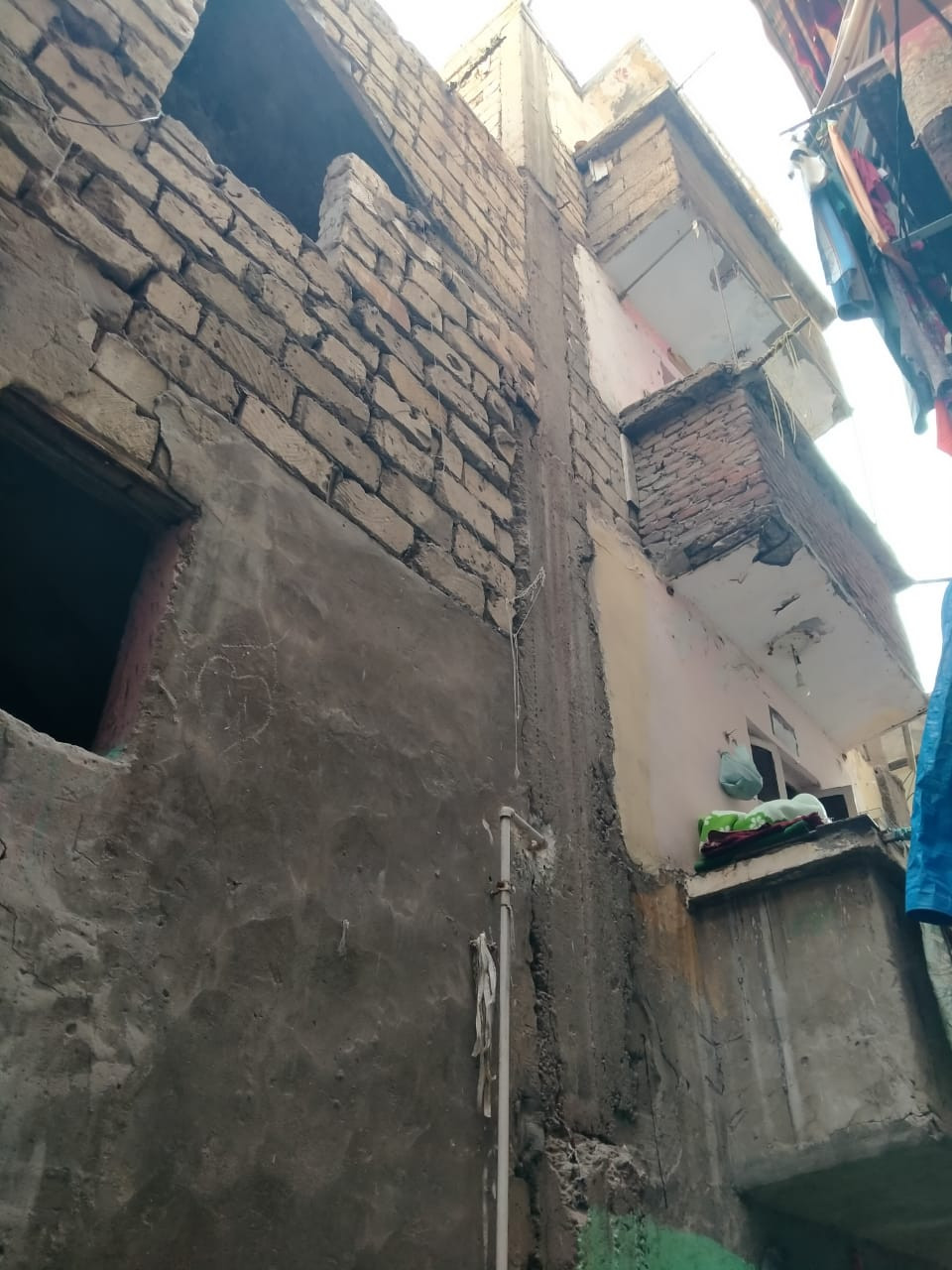 انهيار جزئى بعقار فى الإسكندرية