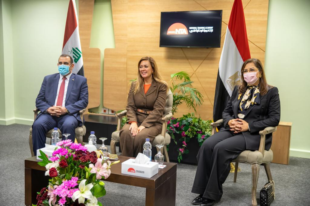 الأكاديمية الوطنية للتدريب تستقبل وزيرة التخطيط