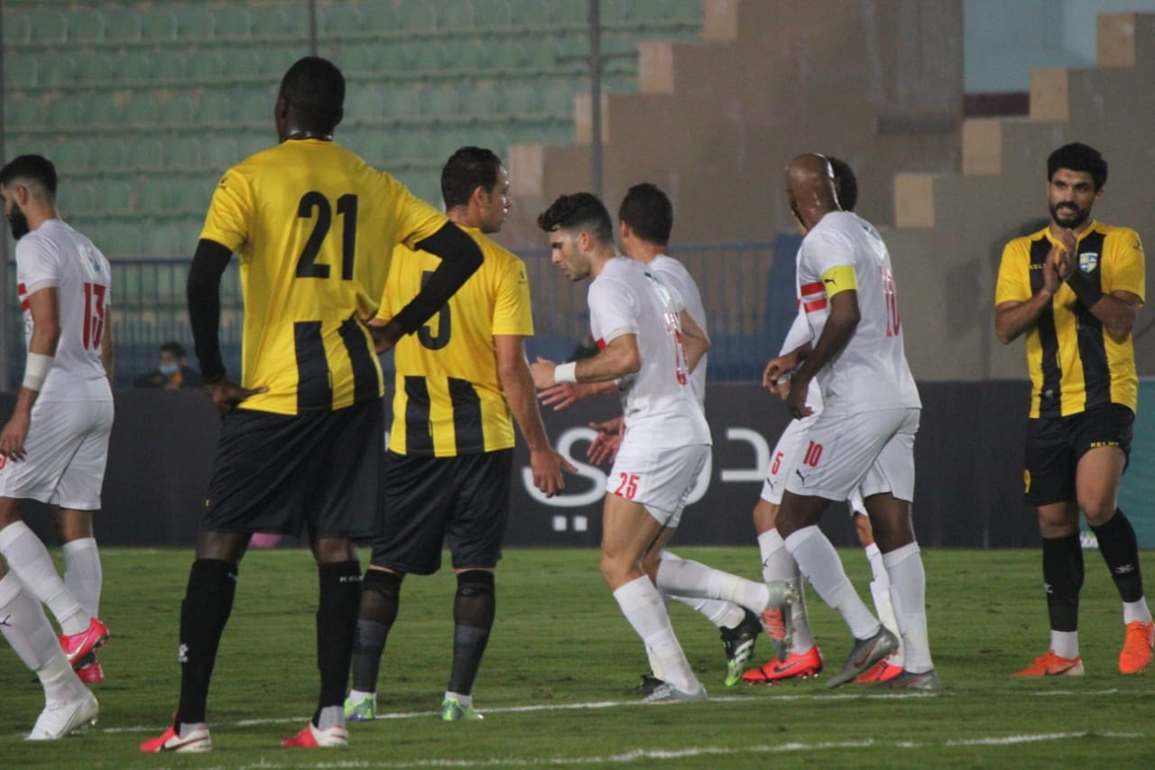 الشوط الأول.. الزمالك يتقدم على المقاولون بنيران صديقة