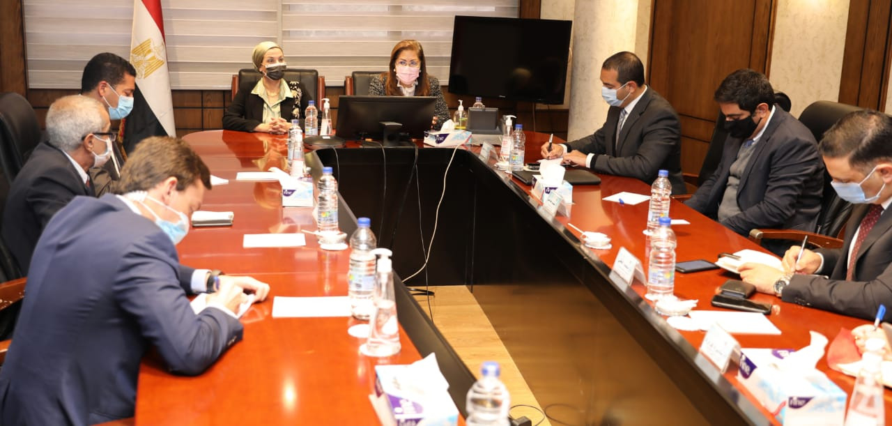 اجتماع وزيرة التخطيط مع وزيرة البيئة