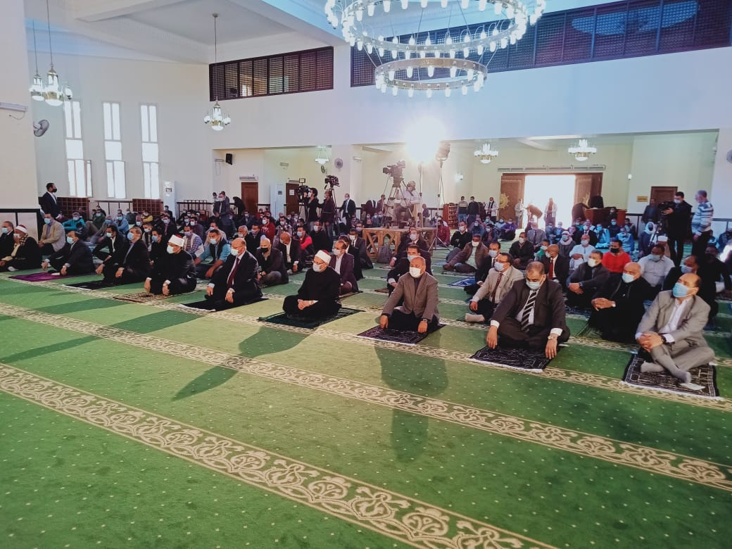 صلاة الجمعة بمسجد الأسمرات 3