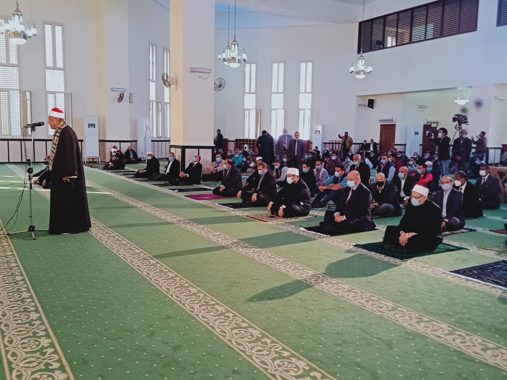 صلاة الجمعة بمسجد الأسمرات 3