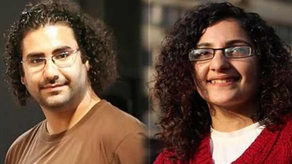 منى سيف