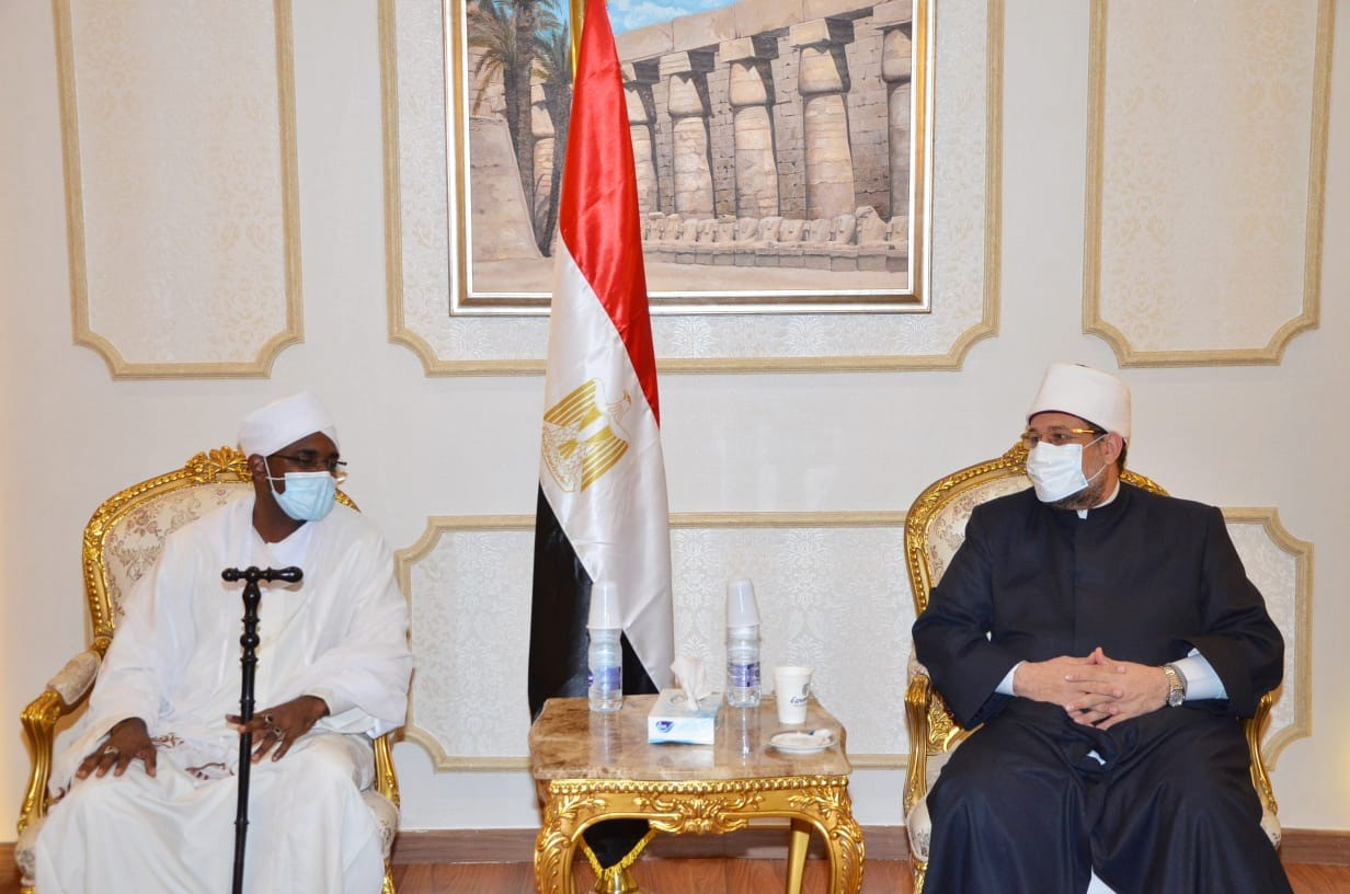 وزير الأوقاف يستقبل نظيره السودانى