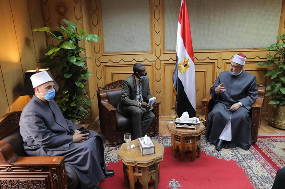 وزير الأوقاف السودانى