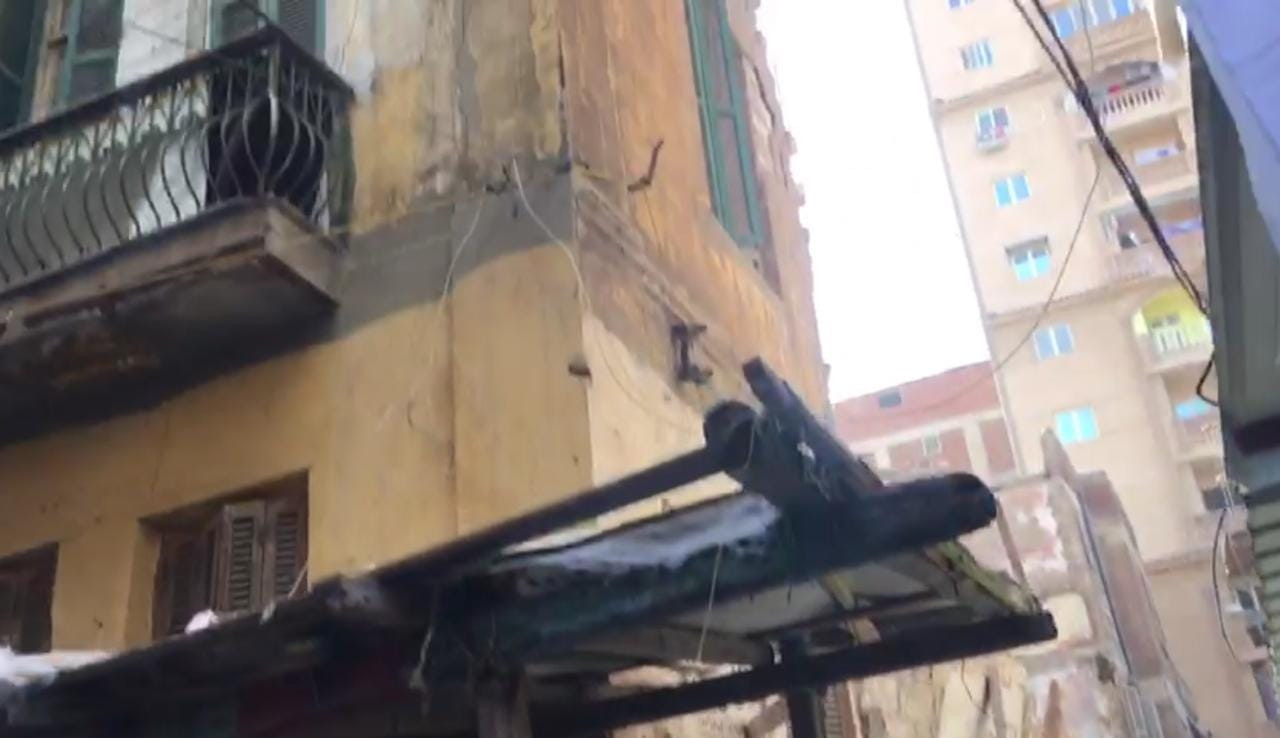 انهيار عقار فى الإسكندرية