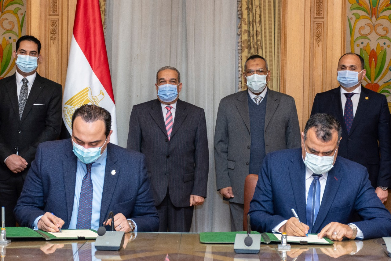 وزير الدولة للإنتاج الحربى